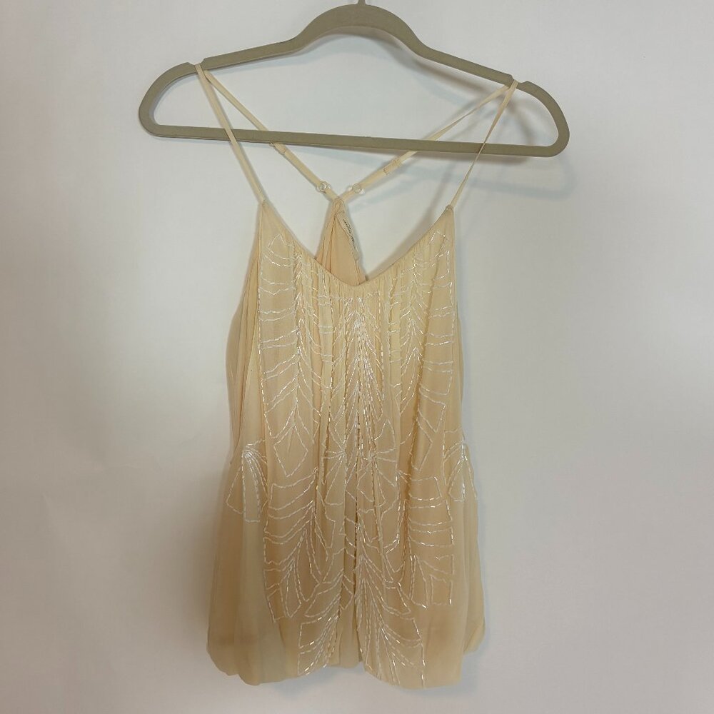 Chelsea Flower Cream and white top